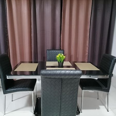 Roxas Blvd Stunning Studio Condo Near Us Embassy 마닐라 외부 사진