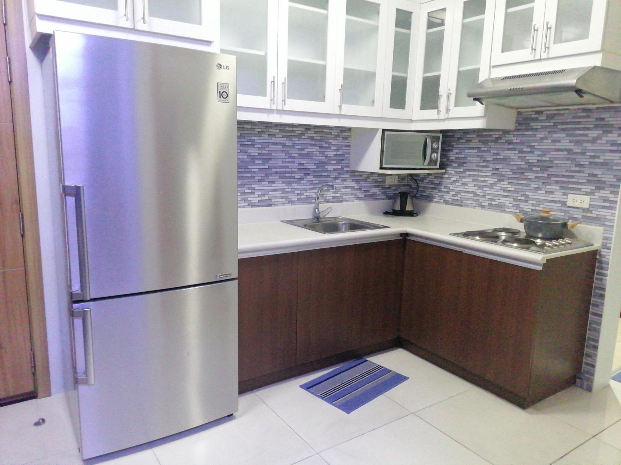 Roxas Blvd Stunning Studio Condo Near Us Embassy 마닐라 외부 사진