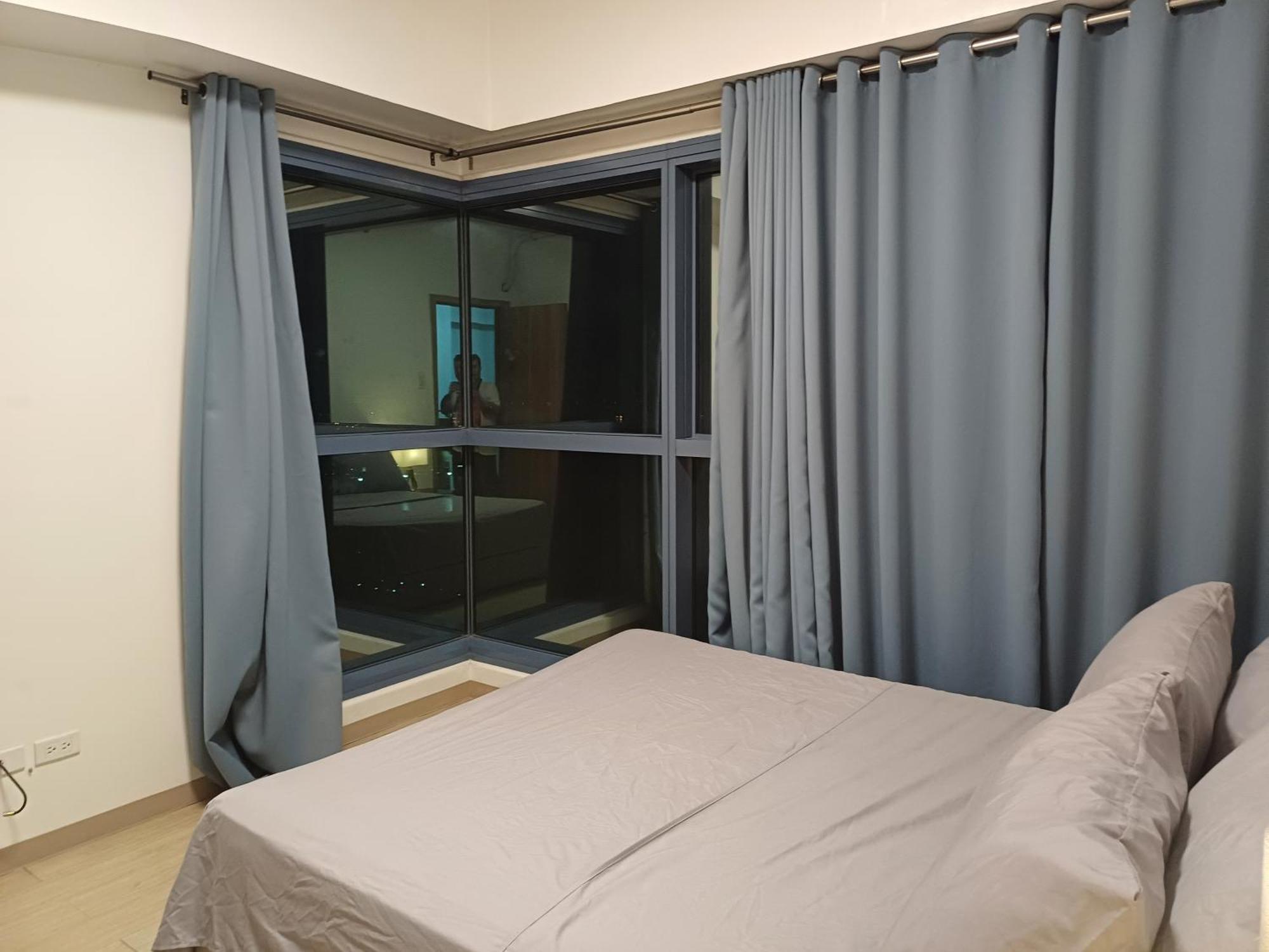 Roxas Blvd Stunning Studio Condo Near Us Embassy 마닐라 외부 사진