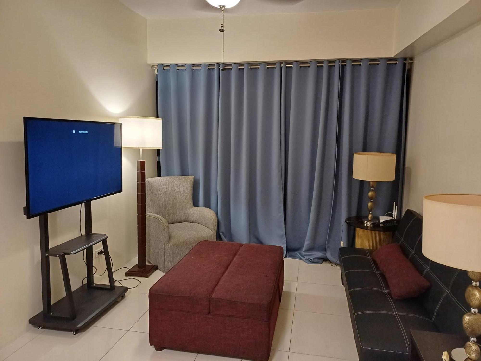 Roxas Blvd Stunning Studio Condo Near Us Embassy 마닐라 외부 사진
