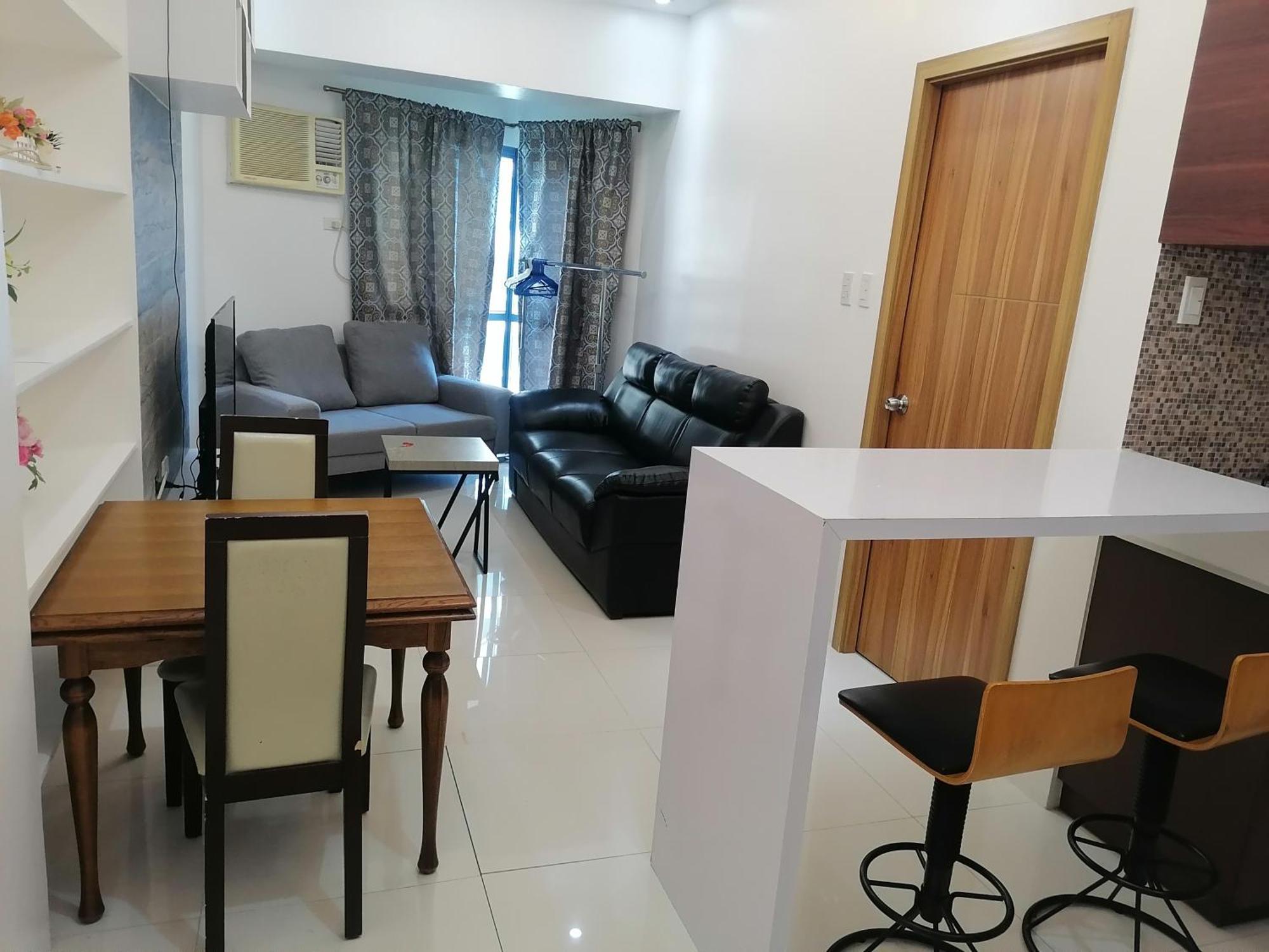 Roxas Blvd Stunning Studio Condo Near Us Embassy 마닐라 외부 사진