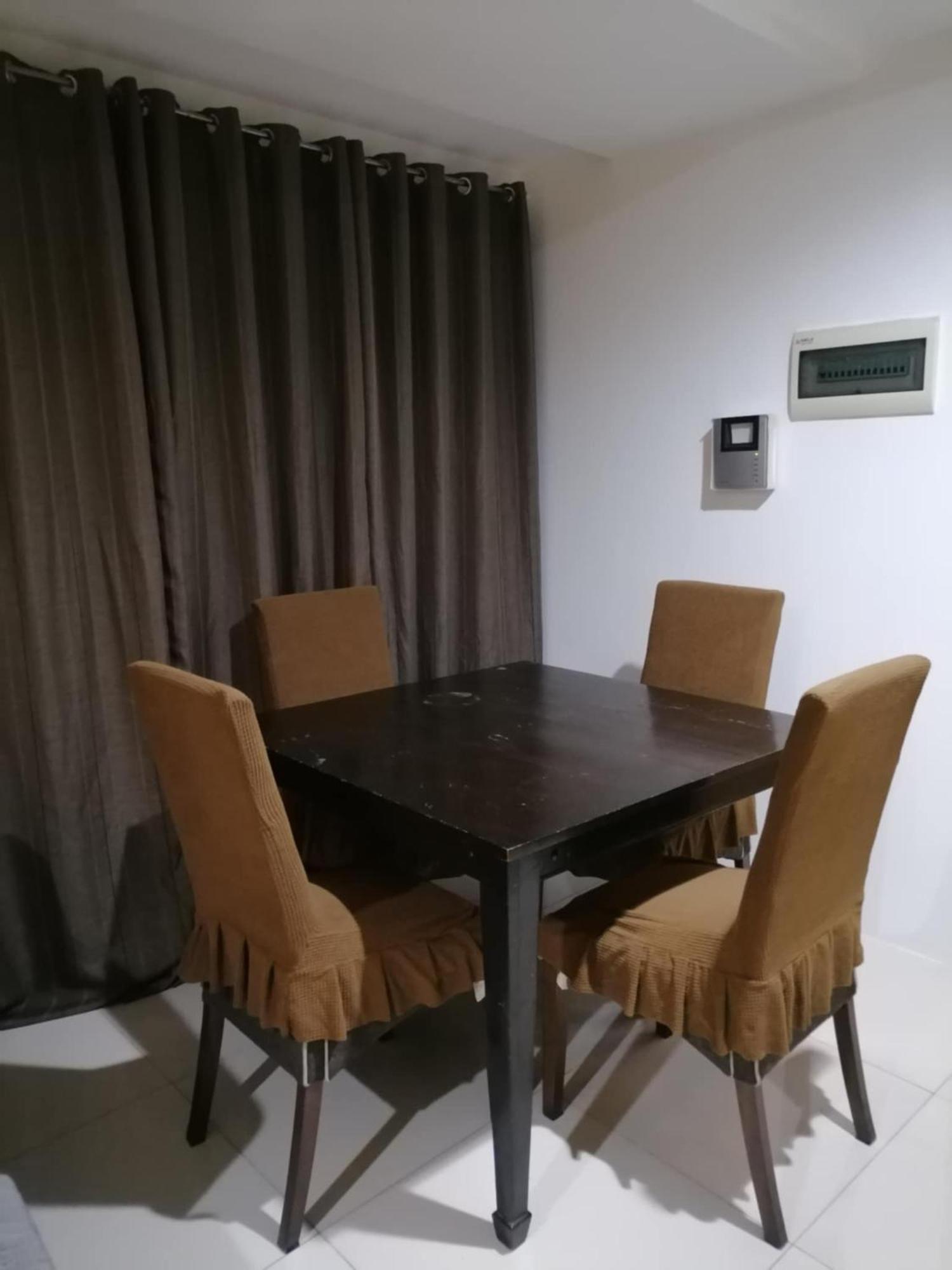 Roxas Blvd Stunning Studio Condo Near Us Embassy 마닐라 외부 사진