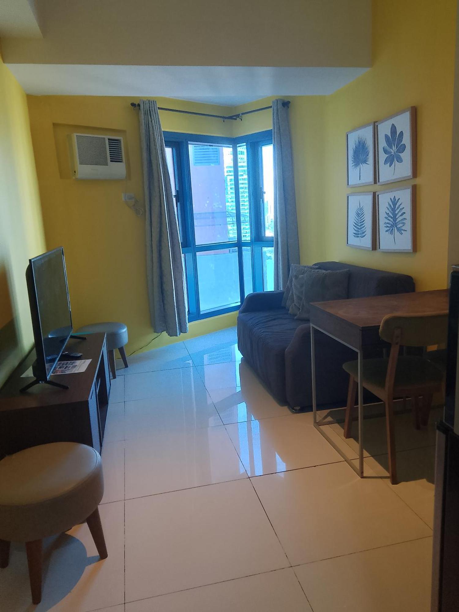 Roxas Blvd Stunning Studio Condo Near Us Embassy 마닐라 외부 사진