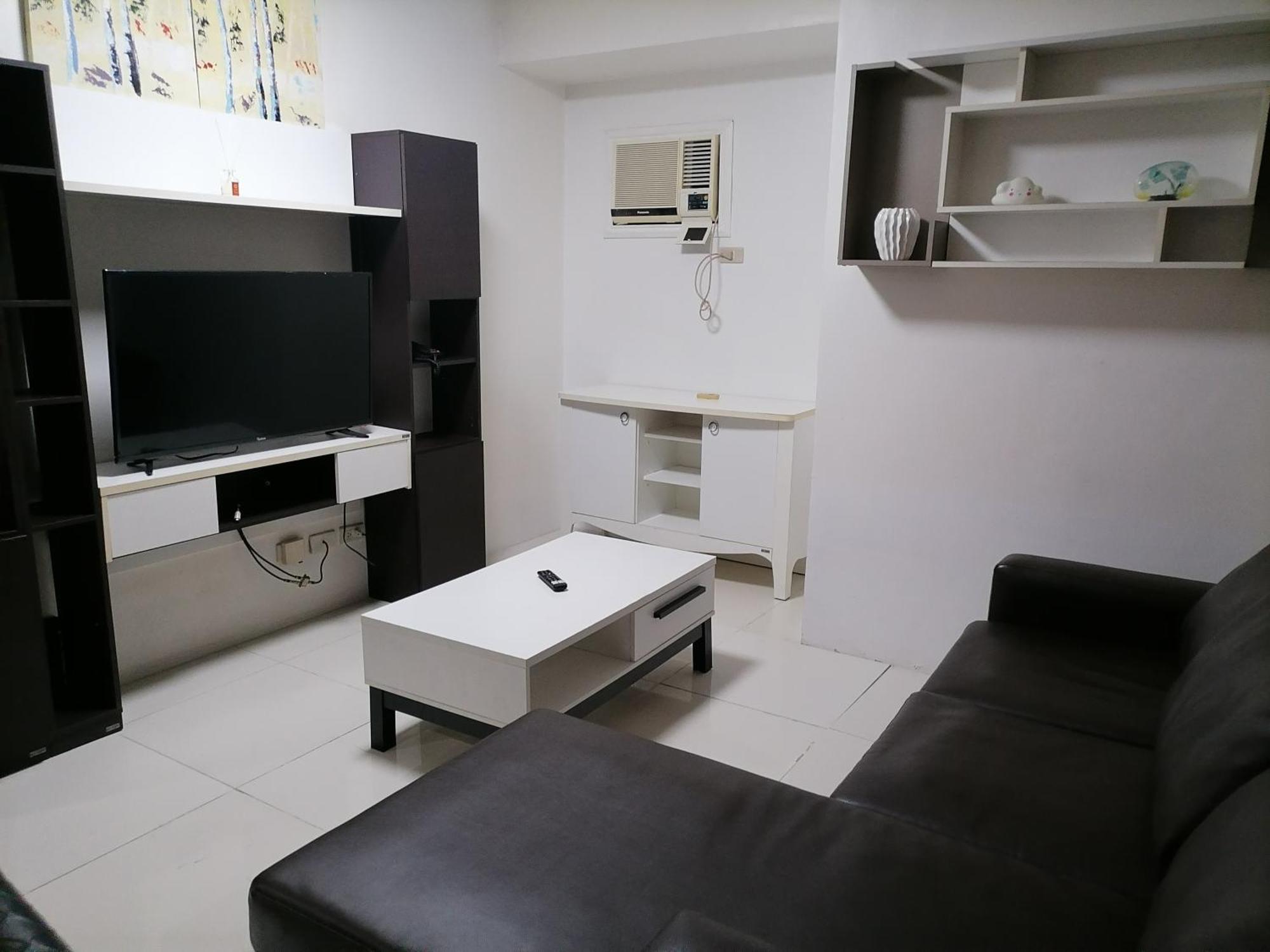 Roxas Blvd Stunning Studio Condo Near Us Embassy 마닐라 외부 사진
