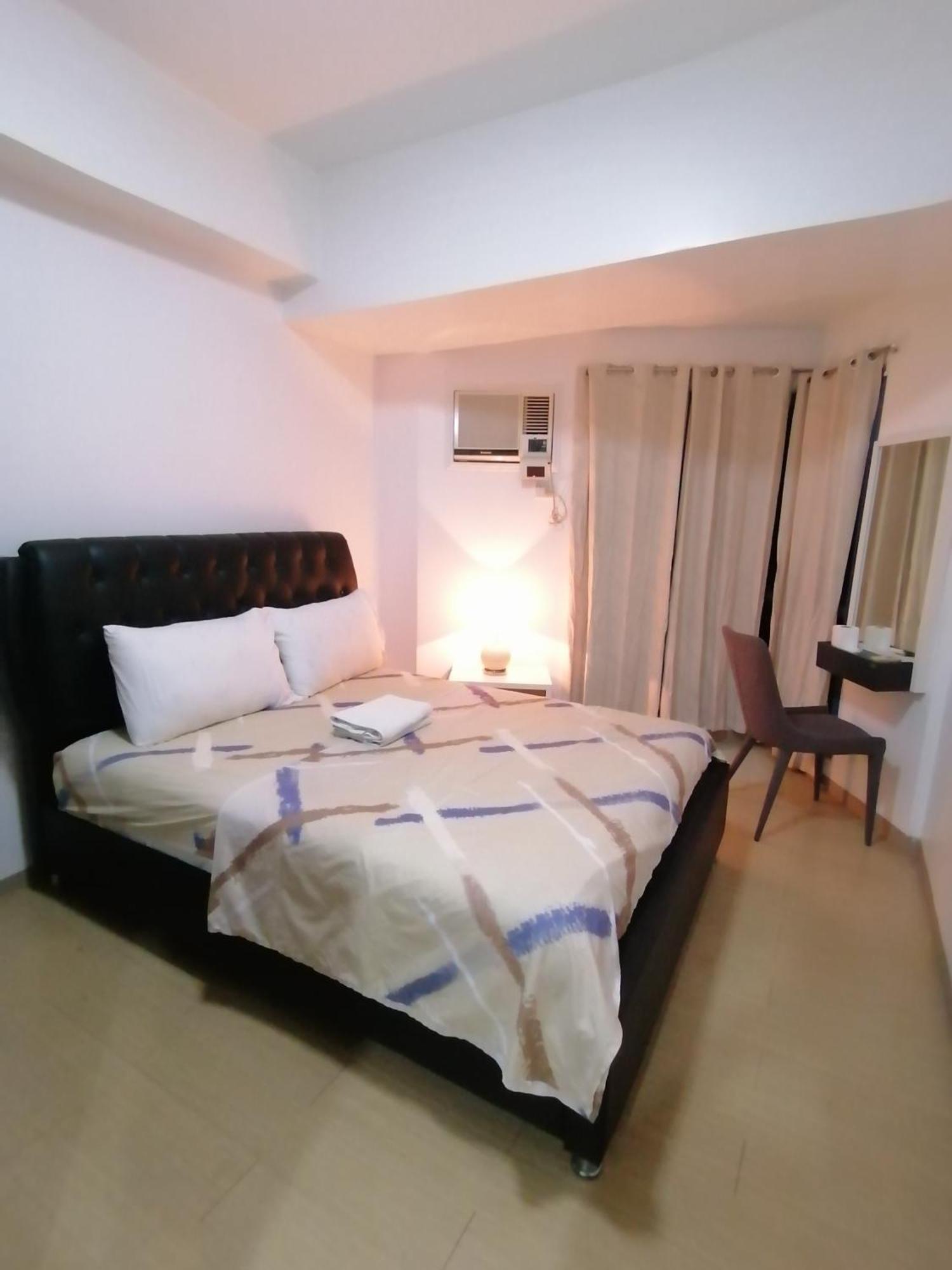 Roxas Blvd Stunning Studio Condo Near Us Embassy 마닐라 외부 사진